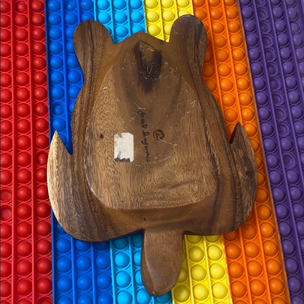 Wooden sea Turtle Shaped Serving Tray vintage Charcuterie Board / tray - Picture 3 of 11